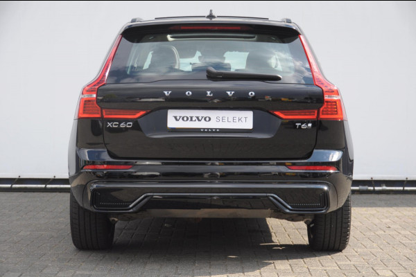 Volvo XC60 T6 350PK Automaat AWD Ultra Dark Trekhaak / BLIS / Harman Kardon audio / Head-up display / Harman Kardon audio / Panoramadak / BLIS / Elektrisch bedienbare voorstoelen / Memory seats / Verwarmbare stoelen / Keyless entry /