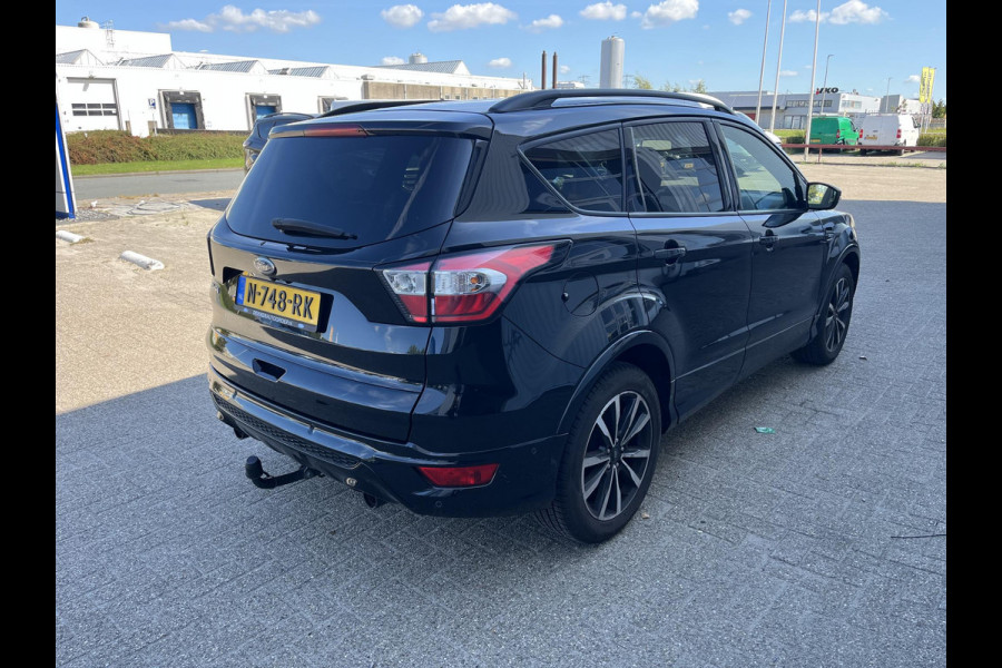 Ford Kuga 1.5 EcoBoost Titanium | trekhaak | Winter pakket