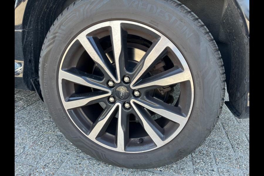 Ford Kuga 1.5 EcoBoost Titanium | trekhaak | Winter pakket
