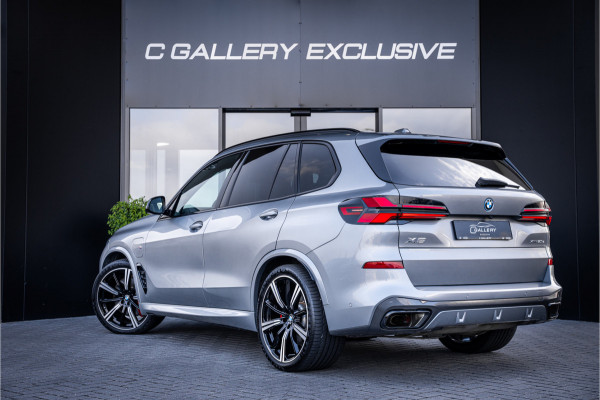 BMW X5 xDrive50e - M Sport | Panorama | H&K | Stoelmassage & Koeling | Memory | 360 Camera BMW X5 xDrive50e - M Sport | Panorama | H&K | Stoelmassage & Koeling | Memory | 360 Camera