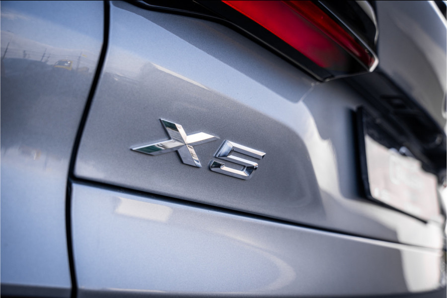 BMW X5 xDrive50e - M Sport | Panorama | H&K | Stoelmassage & Koeling | Memory | 360 Camera BMW X5 xDrive50e - M Sport | Panorama | H&K | Stoelmassage & Koeling | Memory | 360 Camera