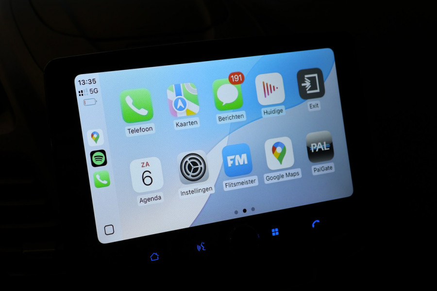 Ford Transit Connect 1.5 EcoBlue L2 | Inrichting | Cruise control | Trekhaak | CarPlay | Airco | Elek. ramen | NAP Logisch | Nieuwe APK | Dealer onderhouden