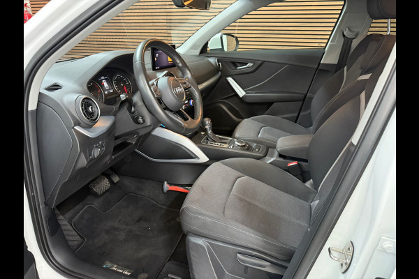 Audi Q2 30 TFSI Automaat Sport Pro Line | Cruise Control | Sportstoelen | Navigatie Audi Q2 30 TFSI Automaat Sport Pro Line | Cruise Control | Sportstoelen | Navigatie