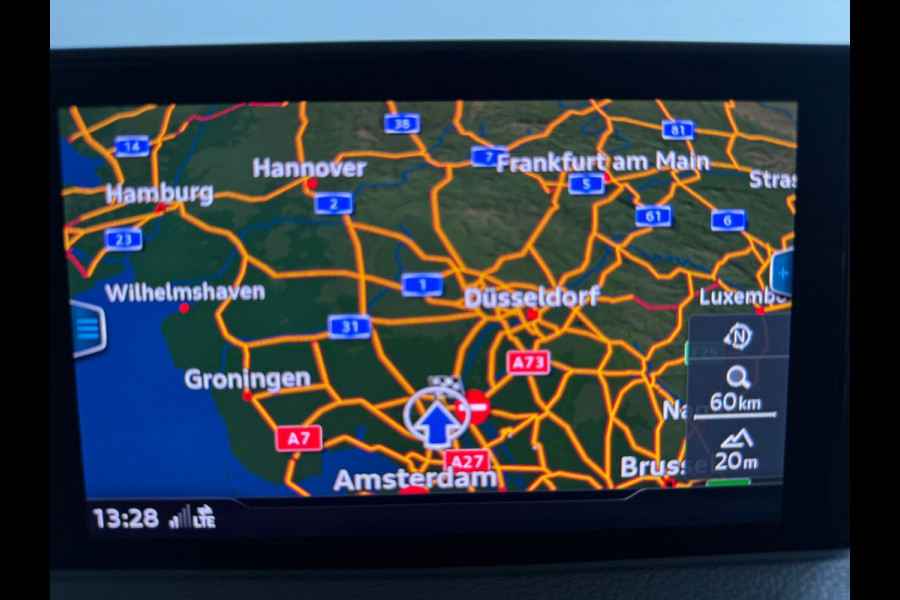 Audi Q2 30 TFSI Automaat Sport Pro Line | Cruise Control | Sportstoelen | Navigatie Audi Q2 30 TFSI Automaat Sport Pro Line | Cruise Control | Sportstoelen | Navigatie