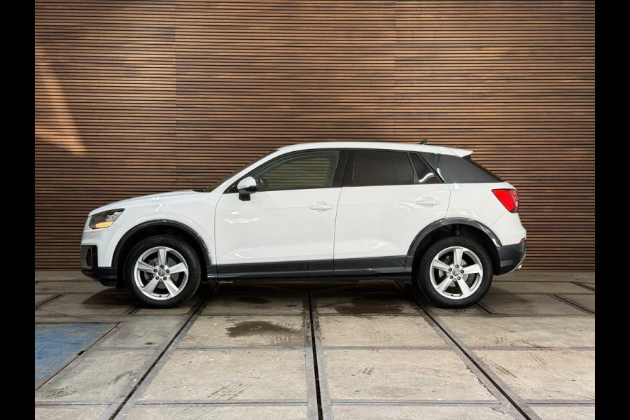 Audi Q2 30 TFSI Automaat Sport Pro Line | Cruise Control | Sportstoelen | Navigatie Audi Q2 30 TFSI Automaat Sport Pro Line | Cruise Control | Sportstoelen | Navigatie