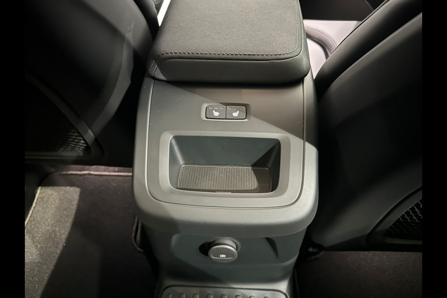 Volvo XC60 T6 Aut. NIEUW Long Range Plus Dark ACC 360Camera 350pk