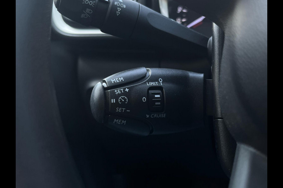 Citroën C3 1.2 Feel Edition, Airco, Bluetooth, CarPlay, Cruise, Navi, PDC, NAP