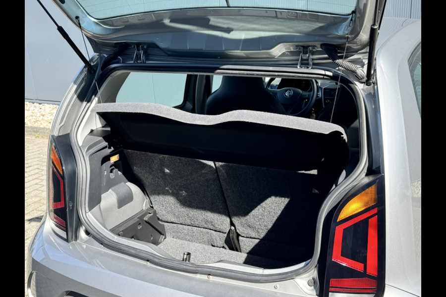 Volkswagen up! 1.0 BMT move up!