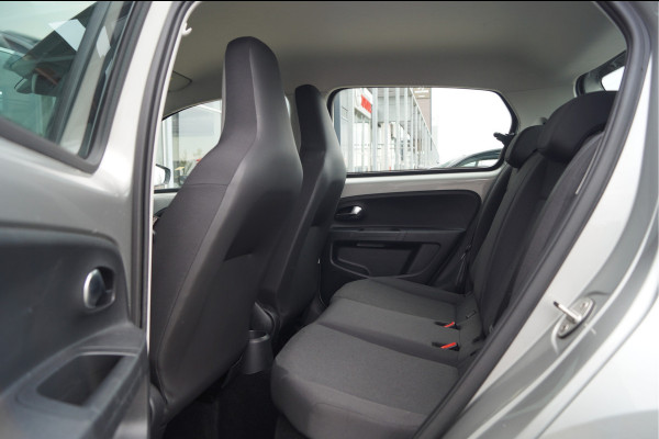 Volkswagen up! 1.0 BMT move up!