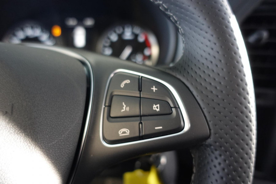 Mercedes-Benz Vito 114 CDI Lang Automaat Navigatie Airco Bluetooth Camera Trekhaak