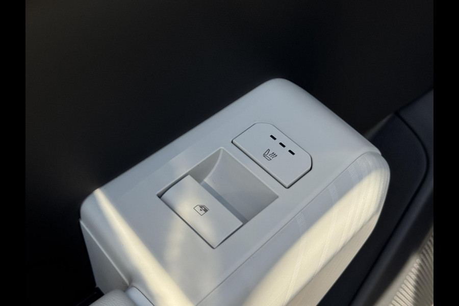 Kia EV4 Fastback GT-PlusLine 81.4 kWh Leverbaar uit voorraad | rijden in 2025