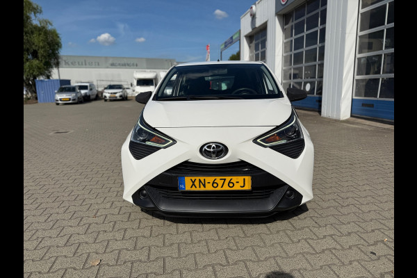 Toyota Aygo 1.0 VVT-i x-fun