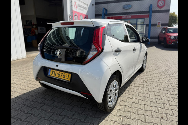 Toyota Aygo 1.0 VVT-i x-fun