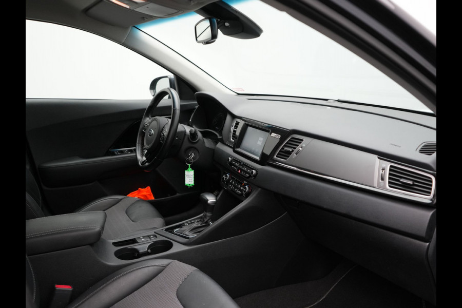 Kia Niro 1.6 GDi PHEV DynamicLine Plug In Hybrid 141pk Dealer O.H PHEV | Adaptive Cruise | Lederen Sportstoelen Verwarmd | Camera | Apple Carplay | Blis | Navigatie | Stuur Verwarmd |