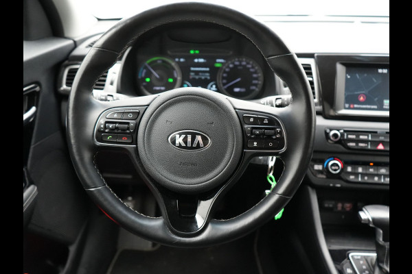 Kia Niro 1.6 GDi PHEV DynamicLine Plug In Hybrid 141pk Dealer O.H PHEV | Adaptive Cruise | Lederen Sportstoelen Verwarmd | Camera | Apple Carplay | Blis | Navigatie | Stuur Verwarmd |