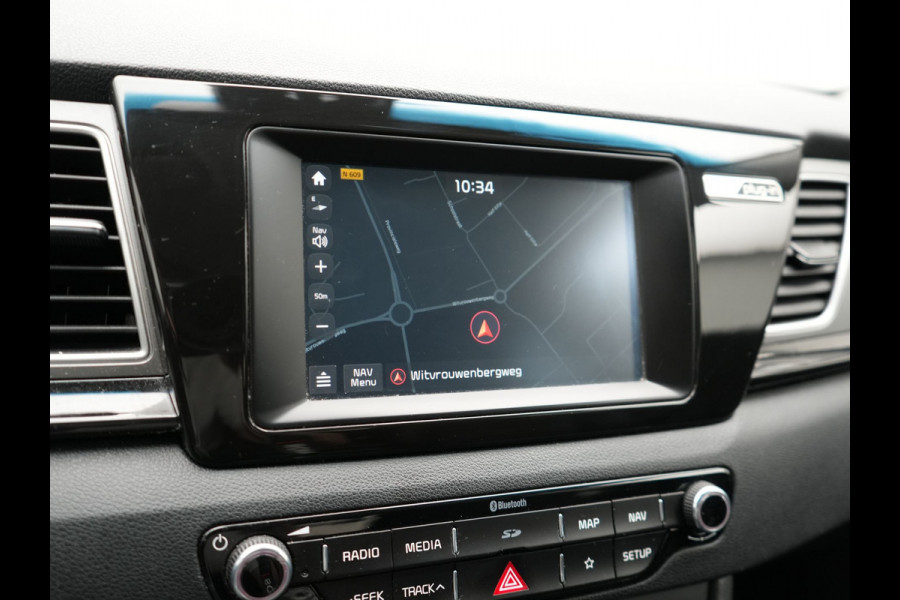Kia Niro 1.6 GDi PHEV DynamicLine Plug In Hybrid 141pk Dealer O.H PHEV | Adaptive Cruise | Lederen Sportstoelen Verwarmd | Camera | Apple Carplay | Blis | Navigatie | Stuur Verwarmd |
