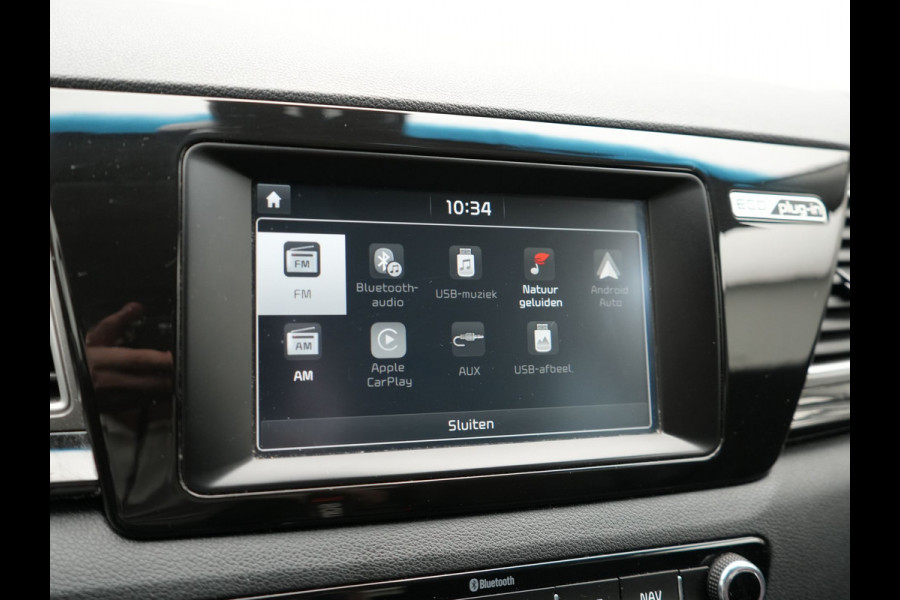 Kia Niro 1.6 GDi PHEV DynamicLine Plug In Hybrid 141pk Dealer O.H PHEV | Adaptive Cruise | Lederen Sportstoelen Verwarmd | Camera | Apple Carplay | Blis | Navigatie | Stuur Verwarmd |