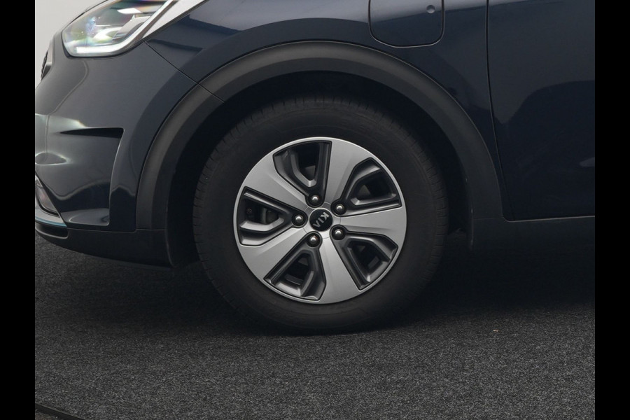 Kia Niro 1.6 GDi PHEV DynamicLine Plug In Hybrid 141pk Dealer O.H PHEV | Adaptive Cruise | Lederen Sportstoelen Verwarmd | Camera | Apple Carplay | Blis | Navigatie | Stuur Verwarmd |