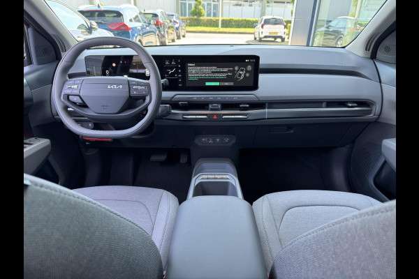 Kia EV3 Air 58.3 kWh | NU MET 18 INCH Velgen | Draadloos Apple carplay | Navigatie |
