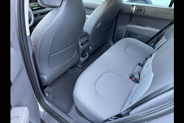 Kia EV3 Air 58.3 kWh | NU MET 18 INCH Velgen | Draadloos Apple carplay | Navigatie |