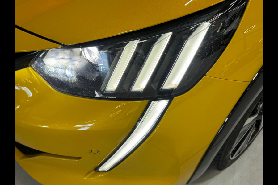Peugeot 208 1.2 PureTech GT-Line Sport Garantie Carplay Sfeer LED Camera Cruise Clima Leder Navi Rijklaar