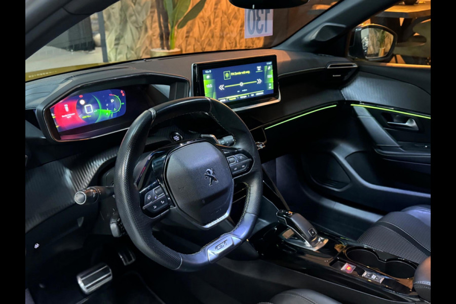 Peugeot 208 1.2 PureTech GT-Line Sport Garantie Carplay Sfeer LED Camera Cruise Clima Leder Navi Rijklaar