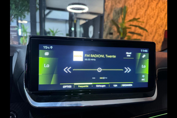 Peugeot 208 1.2 PureTech GT-Line Sport Garantie Carplay Sfeer LED Camera Cruise Clima Leder Navi Rijklaar