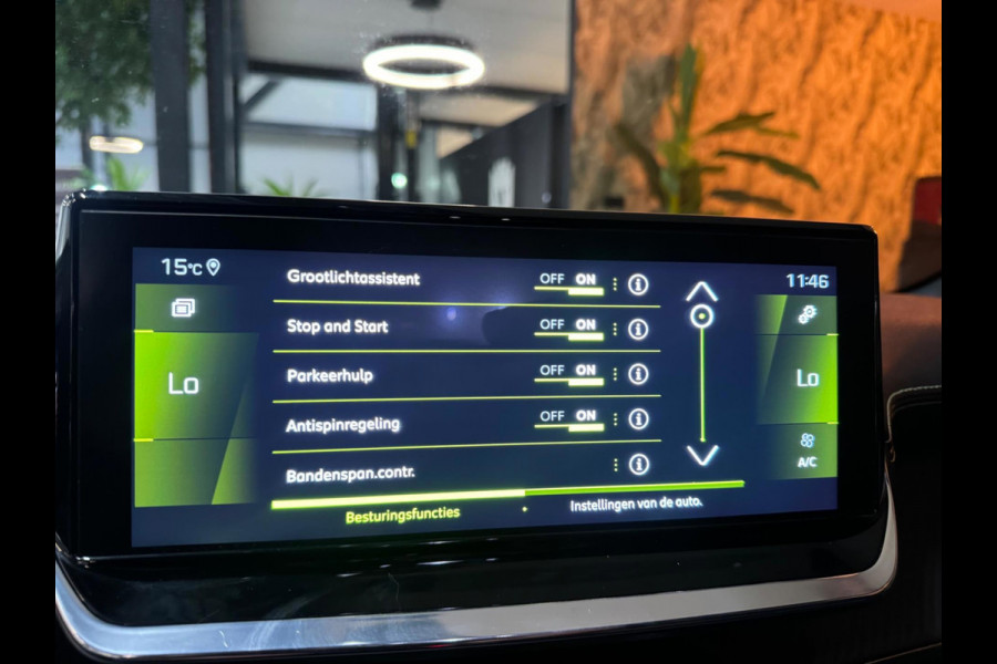 Peugeot 208 1.2 PureTech GT-Line Sport Garantie Carplay Sfeer LED Camera Cruise Clima Leder Navi Rijklaar
