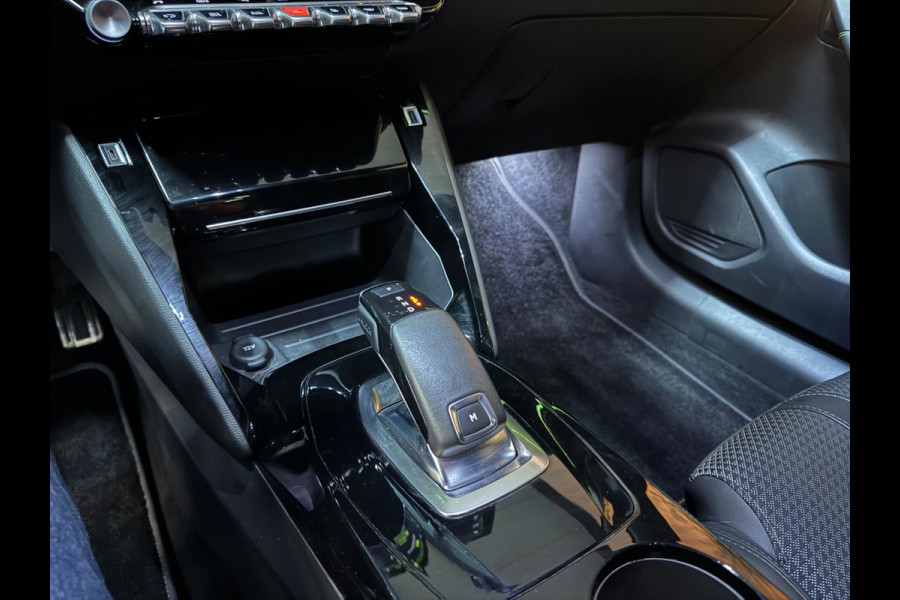 Peugeot 208 1.2 PureTech GT-Line Sport Garantie Carplay Sfeer LED Camera Cruise Clima Leder Navi Rijklaar