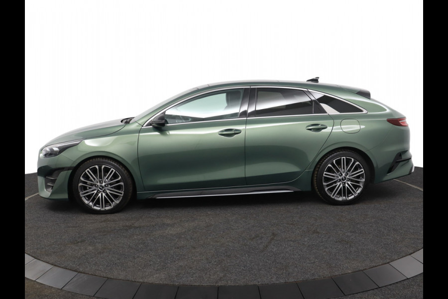Kia ProCeed 1.5 T-GDi GT-PlusLine Apple Carplay/Android Auto - Cruise Control Adaptief - Dodehoekdetectie - Navigatie - Stoel/Stuur Verwarming - Fabrieksgarantie tot 07-2031