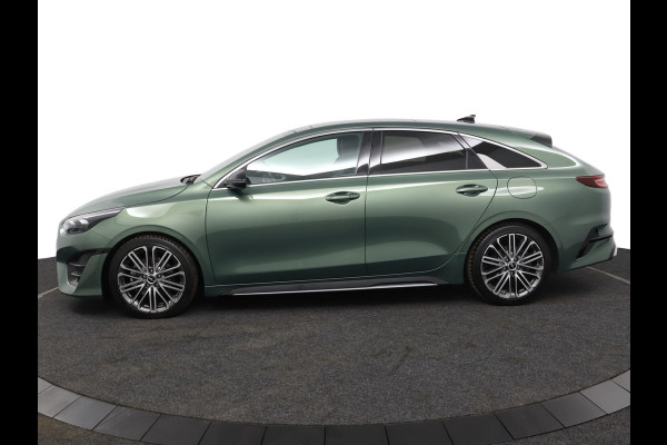Kia ProCeed 1.5 T-GDi GT-PlusLine Apple Carplay/Android Auto - Cruise Control Adaptief - Dodehoekdetectie - Navigatie - Stoel/Stuur Verwarming - Fabrieksgarantie tot 07-2031