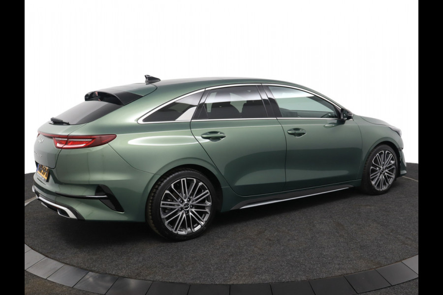 Kia ProCeed 1.5 T-GDi GT-PlusLine Apple Carplay/Android Auto - Cruise Control Adaptief - Dodehoekdetectie - Navigatie - Stoel/Stuur Verwarming - Fabrieksgarantie tot 07-2031