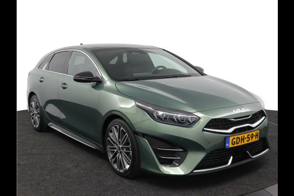 Kia ProCeed 1.5 T-GDi GT-PlusLine Apple Carplay/Android Auto - Cruise Control Adaptief - Dodehoekdetectie - Navigatie - Stoel/Stuur Verwarming - Fabrieksgarantie tot 07-2031