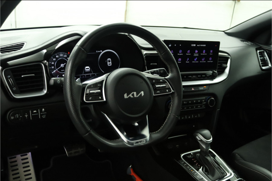 Kia ProCeed 1.5 T-GDi GT-PlusLine Apple Carplay/Android Auto - Cruise Control Adaptief - Dodehoekdetectie - Navigatie - Stoel/Stuur Verwarming - Fabrieksgarantie tot 07-2031