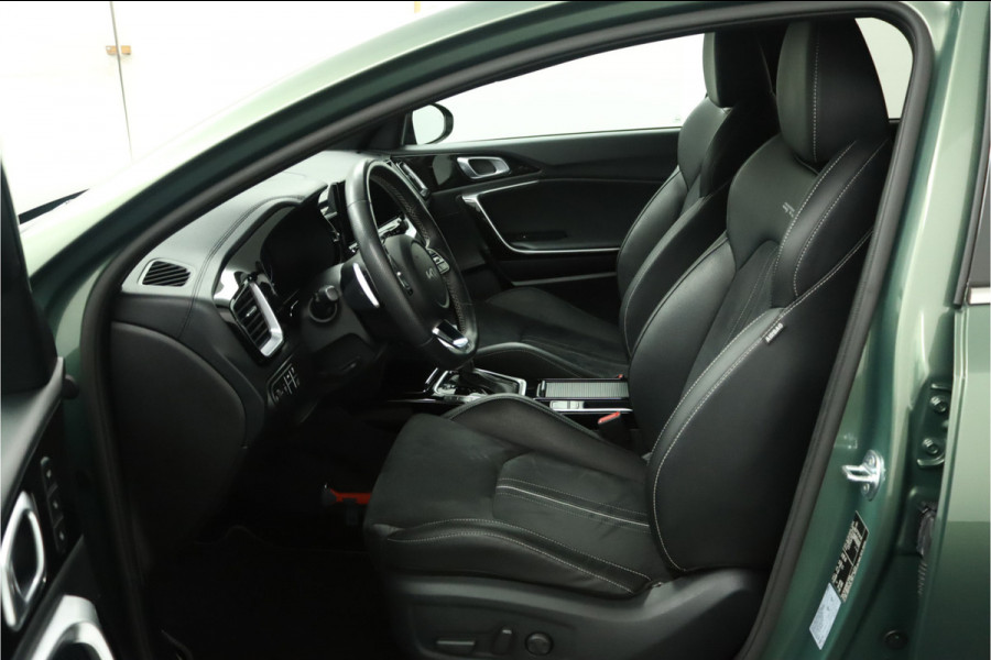 Kia ProCeed 1.5 T-GDi GT-PlusLine Apple Carplay/Android Auto - Cruise Control Adaptief - Dodehoekdetectie - Navigatie - Stoel/Stuur Verwarming - Fabrieksgarantie tot 07-2031