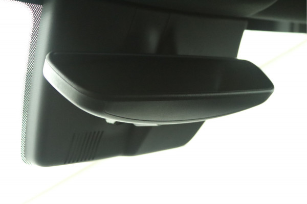 Kia ProCeed 1.5 T-GDi GT-PlusLine Apple Carplay/Android Auto - Cruise Control Adaptief - Dodehoekdetectie - Navigatie - Stoel/Stuur Verwarming - Fabrieksgarantie tot 07-2031