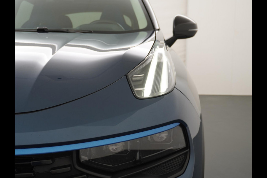 Lynk & Co 01 1.5 PHEV PLUG-IN HYBRIDE | COMPLETE AUTO | ELEKTRISCH PANORAMADAK | FULL OPTIONS | LYNK & CO GARANTIE T/M 12-2026 | RIJKLAAR GELEVERD | BTW VERREKENBAAR |