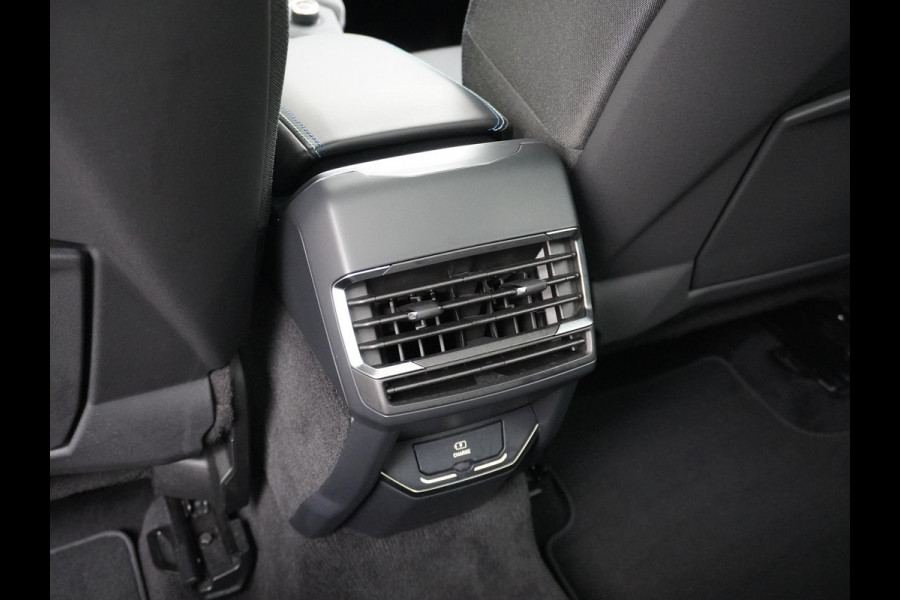Lynk & Co 01 1.5 PHEV PLUG-IN HYBRIDE | COMPLETE AUTO | ELEKTRISCH PANORAMADAK | FULL OPTIONS | LYNK & CO GARANTIE T/M 12-2026 | RIJKLAAR GELEVERD | BTW VERREKENBAAR |