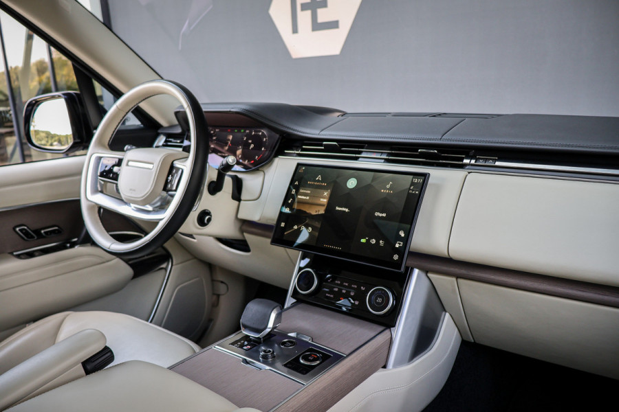 Land Rover Range Rover P530 4.4 V8 LWB Autobiography 7-PERSOONS | ELECTRIC SIDESTEPS | MASSAGE | STOELVERWARMING & VERKOELING | MEMORY SEATS | 360 CAME LWB