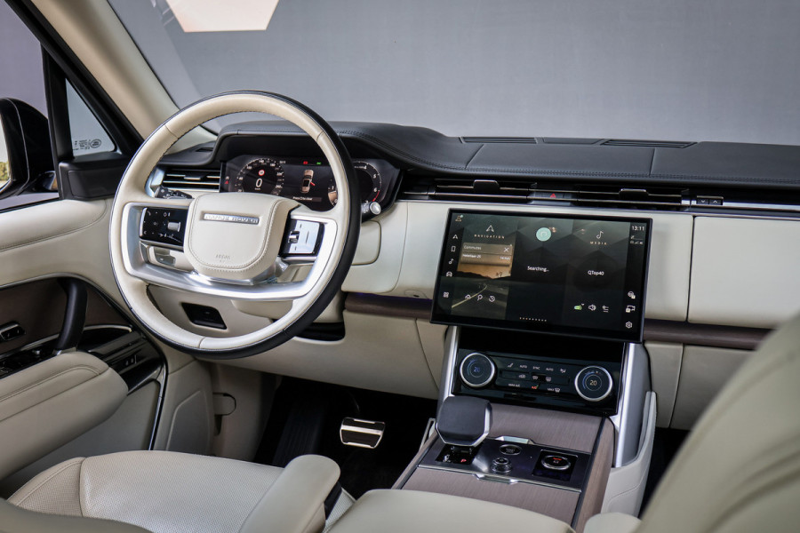 Land Rover Range Rover P530 4.4 V8 LWB Autobiography 7-PERSOONS | ELECTRIC SIDESTEPS | MASSAGE | STOELVERWARMING & VERKOELING | MEMORY SEATS | 360 CAME LWB