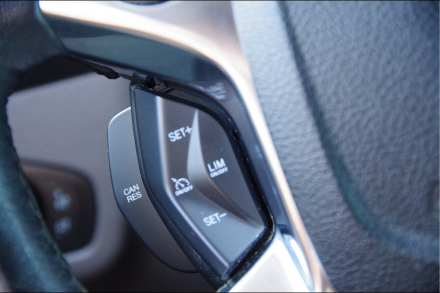 Ford Transit Connect 1.5 EcoBlue 3-ZITS, TREKHAAK, CAMERA, NAVI, CRUISE, AIRCO, NL AUTO, NAP