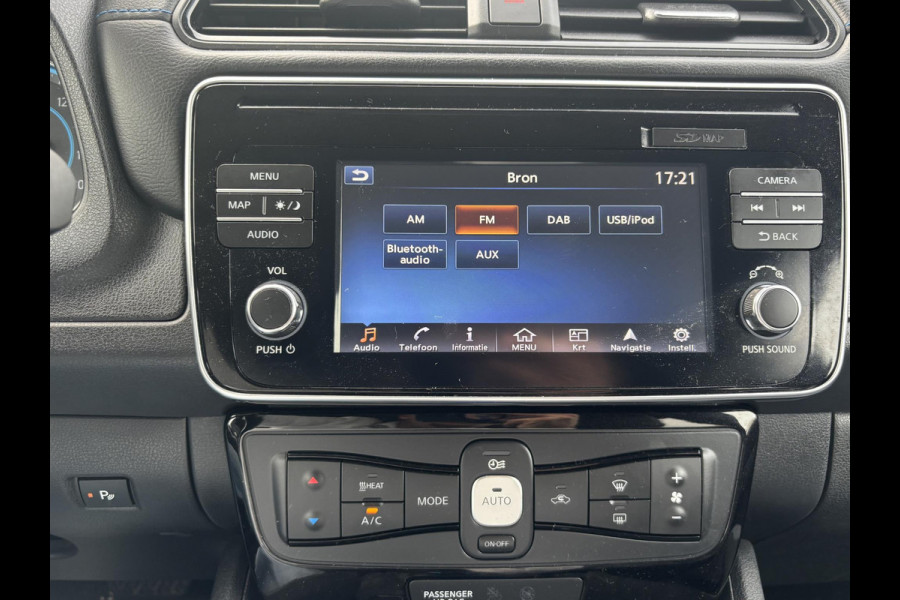 Nissan Leaf Tekna 40 kWh | Origineel NL Auto | 360° Camera | Stoel- & Stuurverwarming | Rijklaar met 12 mnd BOVAG Garantie!