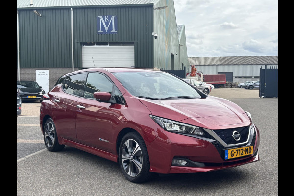 Nissan Leaf Tekna 40 kWh | Origineel NL Auto | 360° Camera | Stoel- & Stuurverwarming | Rijklaar met 12 mnd BOVAG Garantie!