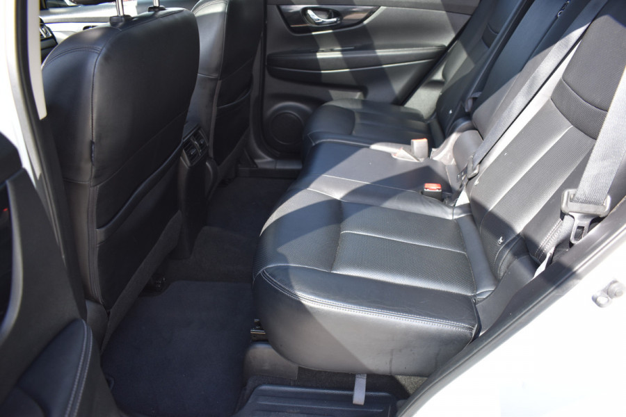 Nissan X-Trail 1.3 DIG-T Tekna 7p. / Trekhaak / Keyless / 19" LM / Navi / Panoramadak /