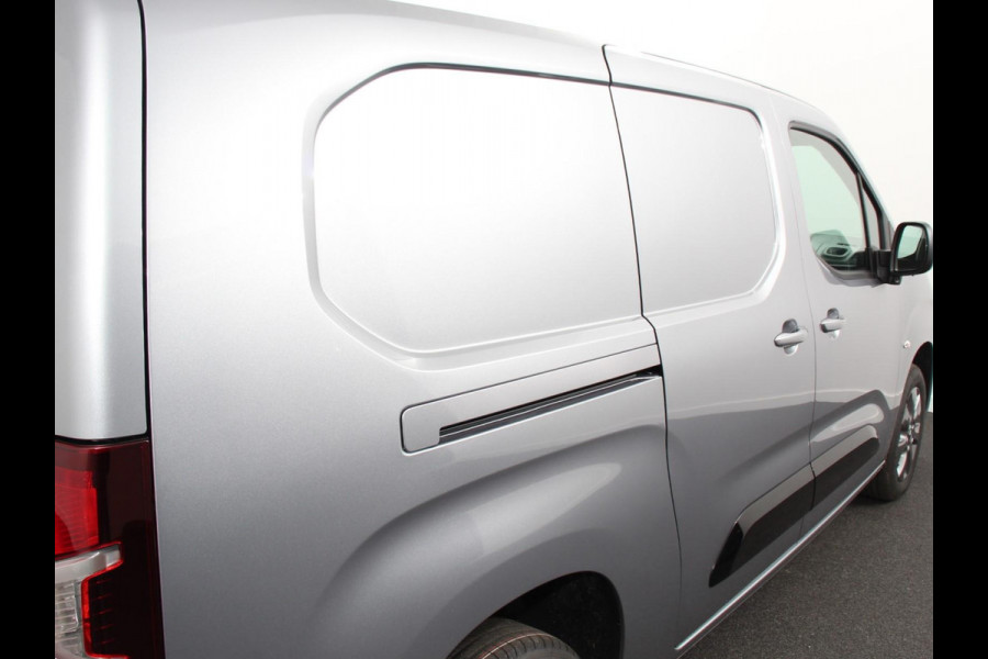 Opel Combo 1.5 BlueHDi 130 S&S L2 Automaat Apple Carplay / Android Auto Navigatie Trekhaak Airco Camera Cruise Control Parkeersensoren V+A DAB