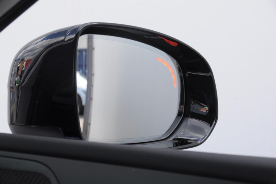 Volvo XC60 T6 350PK Automaat AWD Plus Bright Apple Carplay / Adaptive cruise control / Panorama dak / parkeersensoren met 360 camera / BLIS / Harman kardon audio / Stoelventilatie / Elektrisch bedienbare bestuurderstoel met geheugen / Keyless Entry / Elektrische achterklep