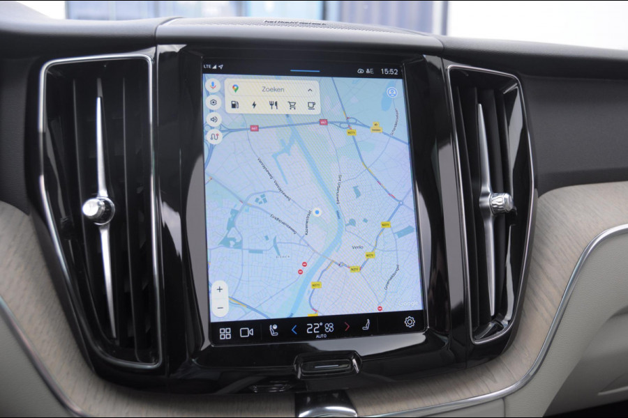Volvo XC60 T6 350PK Automaat AWD Plus Bright Apple Carplay / Adaptive cruise control / Panorama dak / parkeersensoren met 360 camera / BLIS / Harman kardon audio / Stoelventilatie / Elektrisch bedienbare bestuurderstoel met geheugen / Keyless Entry / Elektrische achterklep