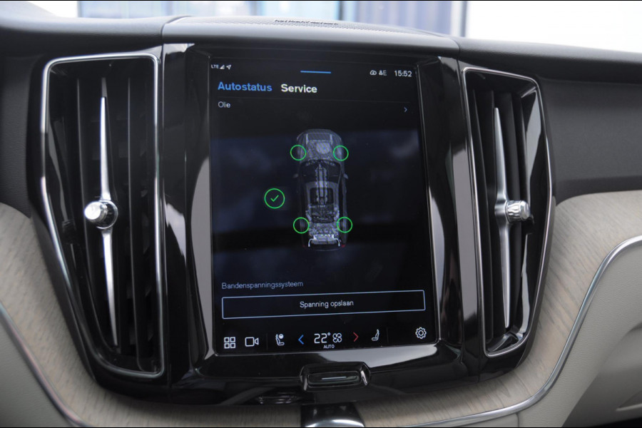 Volvo XC60 T6 350PK Automaat AWD Plus Bright Apple Carplay / Adaptive cruise control / Panorama dak / parkeersensoren met 360 camera / BLIS / Harman kardon audio / Stoelventilatie / Elektrisch bedienbare bestuurderstoel met geheugen / Keyless Entry / Elektrische achterklep