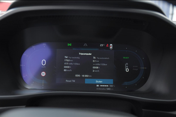 Volvo C40 Single Motor Extended Range Plus 82 kWh / Adaptive cruise control   / Pilot assist / BLIS / Stoel en stuur verwarming / Elektrische achterklep / Parkeersensoren met camera / Google infotainment