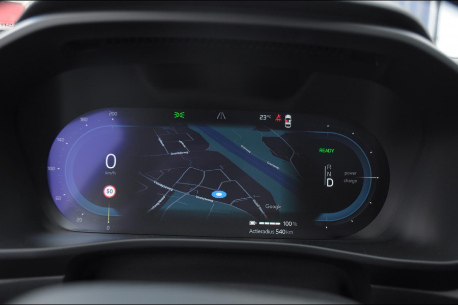 Volvo C40 Single Motor Extended Range Plus 82 kWh / Adaptive cruise control   / Pilot assist / BLIS / Stoel en stuur verwarming / Elektrische achterklep / Parkeersensoren met camera / Google infotainment